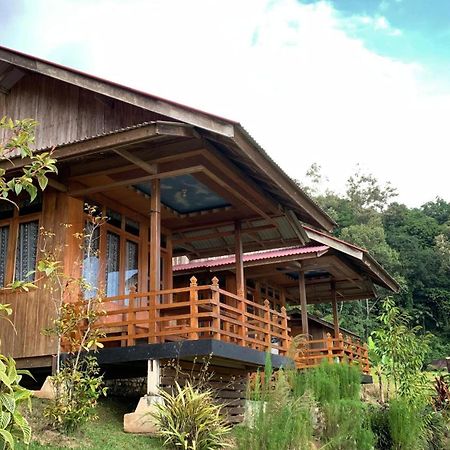 Bagoes View Cottages Maninjau Bagian luar foto