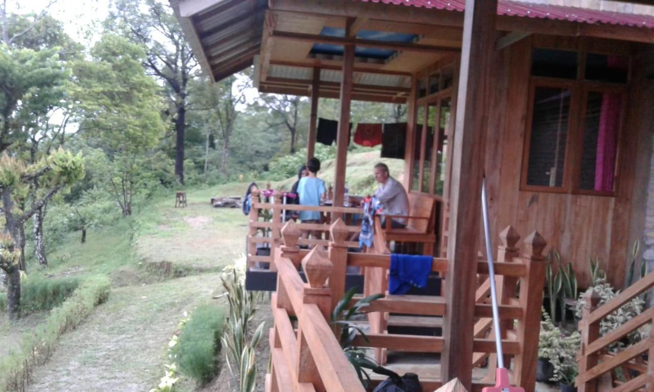Bagoes View Cottages Maninjau Bagian luar foto