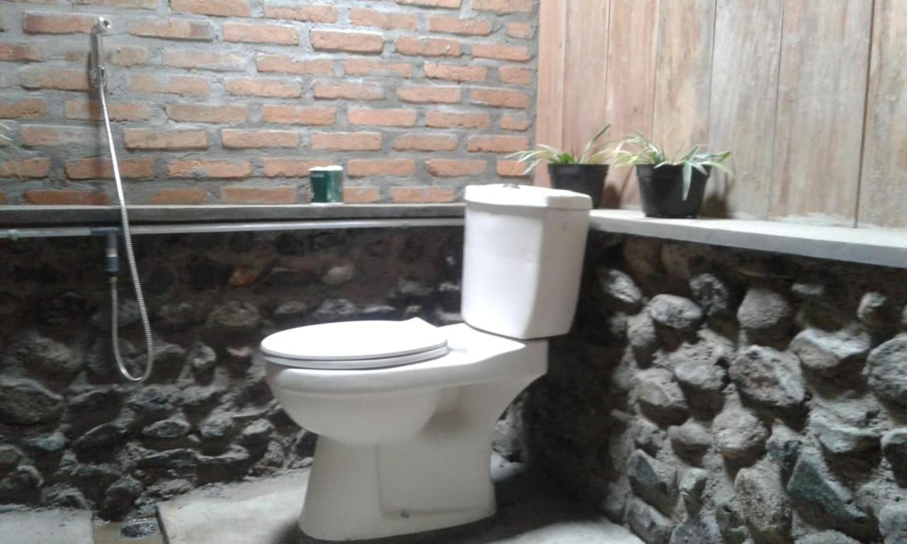 Bagoes View Cottages Maninjau Bagian luar foto